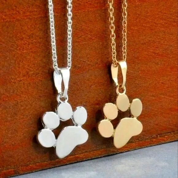 Chic Stainless Steel Paw Print Necklace Gold Plated or Silver Plated - Picture 6 of 6